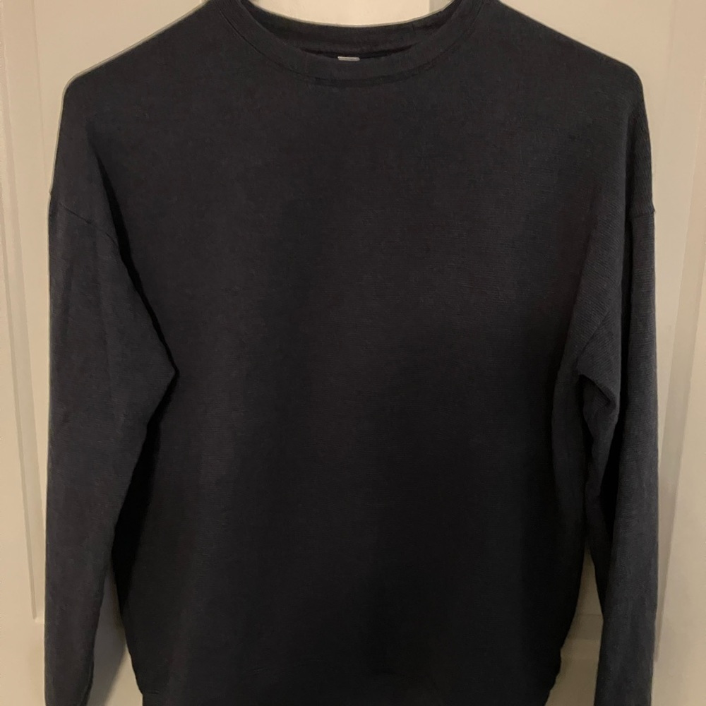 Athleta Women’s charcoal crew neck sweater size XXS